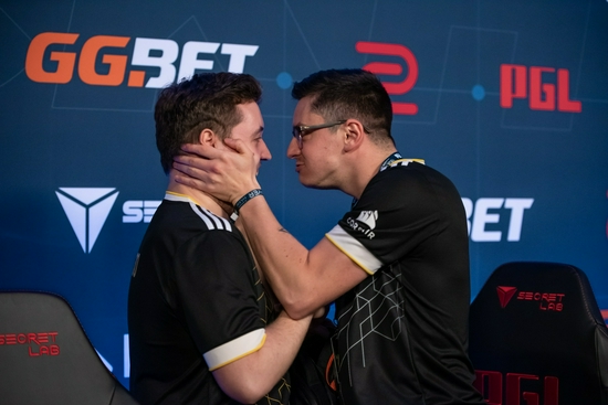 最佳娱乐赛事应用推荐与下载